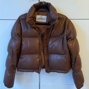 Aritzia Wilfred Free Vista Puffer in XS